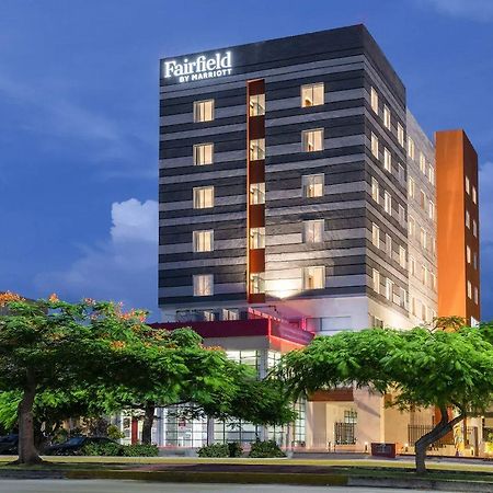 Fairfield By Marriott Inn And Suites Cancun Downtown Exterior foto